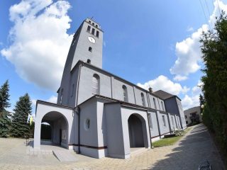 Parafia rzymskokatolicka pw. Najświętszej Maryi Panny  Królowej Aniołów w Chudowie