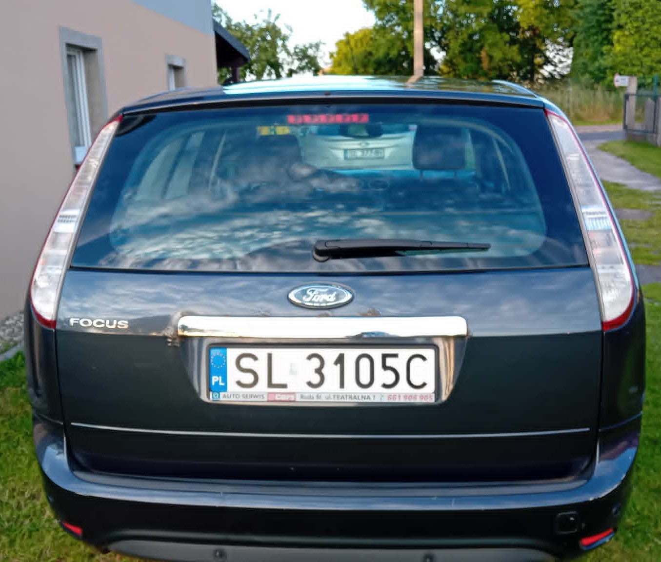 Ford Focus MK2 Kombi 1.6 Ti-VCT LPG | 2009 | Serwisowany | 2 komplety opon | 7700 zł